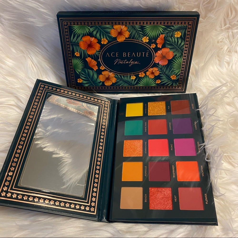Ace Beaute’ Nostalgia Palette BNIB